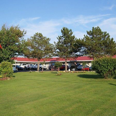 بيتربورو Blue Jay Motel المظهر الخارجي الصورة