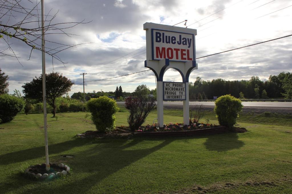 بيتربورو Blue Jay Motel المظهر الخارجي الصورة